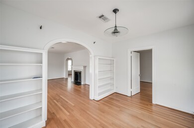 1606 W Alabama St unit B, Houston, TX 77006 - photo 6