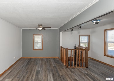 2802 Archer Dr, East Moline, IL 61244 - photo 4