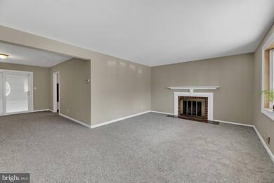 119 Springside Dr, Lutherville Timonium, MD 21093 - photo 3