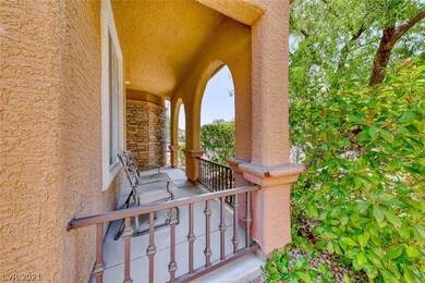 Covered porch entryway