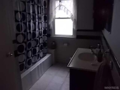 167 Crystal Ave, Buffalo, NY 14220 - photo 5