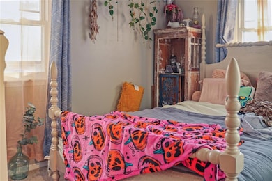 2503 E 24th St, Des Moines, IA 50317 - photo 7