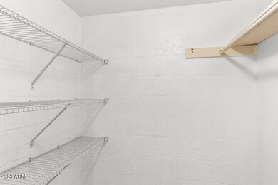 14-web-or-mls-3314-n-68th-st-119