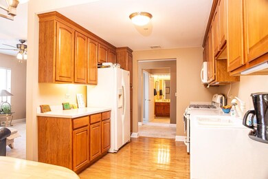 Turnberry unit 101, Buffalo Grove, IL 60089 - photo 7