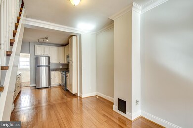 1520 Clarkson St, Baltimore, MD 21230 - photo 7