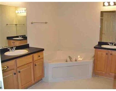 2871 Barclay Way, Ann Arbor, MI 48105 - photo 7