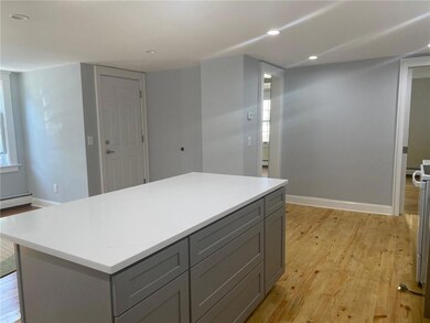 35 Kingston Ave, Newport, RI 02840 - photo 5