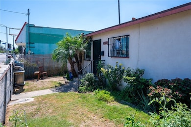 1011 N Wilmington Blvd, Wilmington, CA 90744 - photo 6