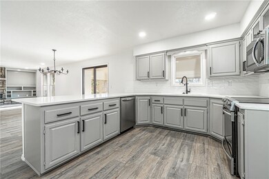 40 Bradford Dr, Bella Vista, AR 72715 - photo 3