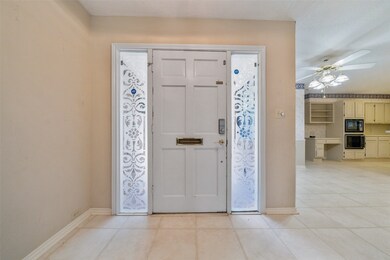 11807 Golden Pine Dr, Houston, TX 77070 - photo 3