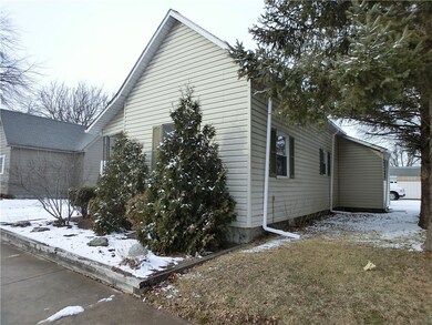 614 E Jefferson St, Tipton, IN 46072 - photo 3