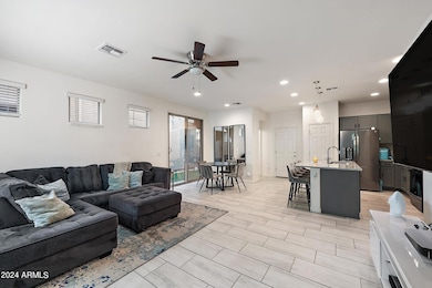 5807 W Warner St, Phoenix, AZ 85043 - photo 2