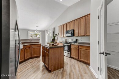 05-Kitchen