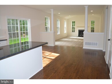 610 Wimbledon Ln, Hatfield, PA 19440 - photo 5