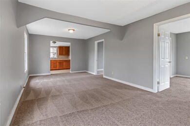 7214 W Knoll St, Houston, TX 77028 - photo 6