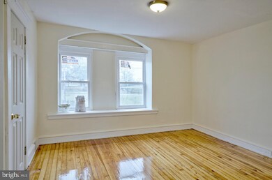 3159 Merriel Ave, Camden, NJ 08105 - photo 4