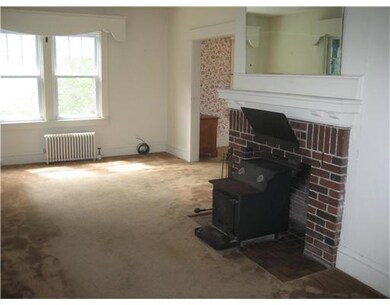 30 Welfare Ave, Cranston, RI 02910 - photo 4