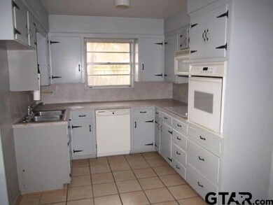 4102 Driftwood Ln, Tyler, TX 75701 - photo 7