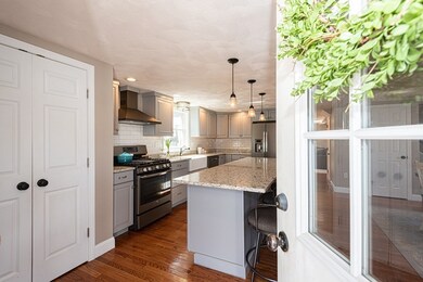 4 Rose Cir, Peabody, MA 01960 - photo 3