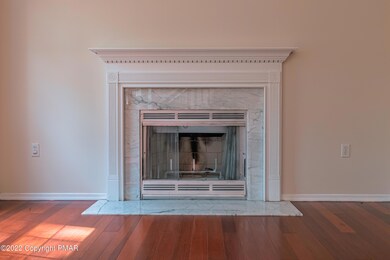 105 Locust Dr, East Stroudsburg, PA 18301 - photo 6