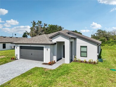 812 General D MacArthur Ave, Labelle, FL 33935 - photo 4