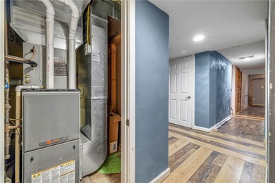 10 Welsh Way, Pittsburgh, PA 15203 - photo 4