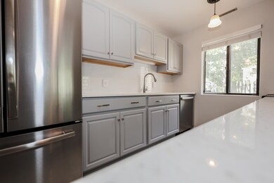 188 Coburn Ave unit 188, Nashua, NH 03063 - photo 7