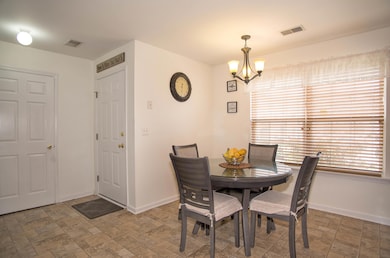 711 Leadership Ct, Toms River, NJ 08755 - photo 4