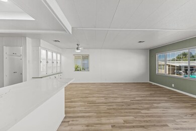 601 N Kirby St unit 246, Hemet, CA 92545 - photo 7