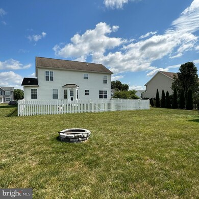 1432 Mallard Dr E, Chambersburg, PA 17202 - photo 7