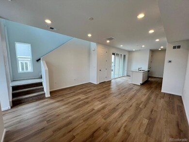 22798 E Tufts Place unit A, Aurora, CO 80016 - photo 3