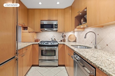471 W 22nd St unit E, New York, NY 10011 - photo 5