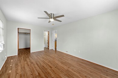 4605 Beggs St unit 2, Houston, TX 77009 - photo 7