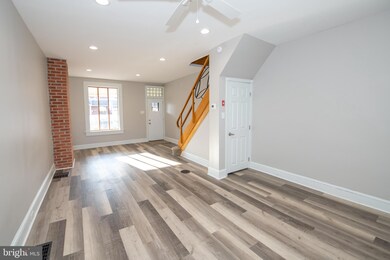 4438 Edgemont St, Philadelphia, PA 19137 - photo 6