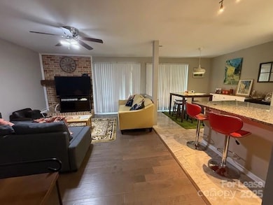 Living room from the entrance