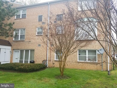 1895 Addison Rd S unit 1895, District Heights, MD 20747 - photo 2