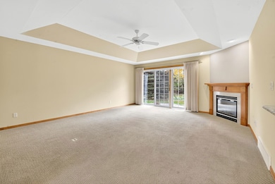 4733 Westbrook Ct, Appleton, WI 54913 - photo 4