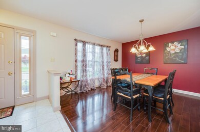 1018 Ithaca St, Reading, PA 19605 - photo 4