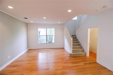 Dining/Living Rm