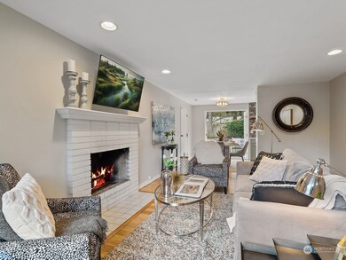 24232 Firdale Ave, Edmonds, WA 98020 - photo 5