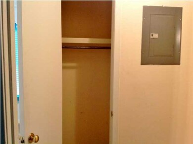 Coat closet