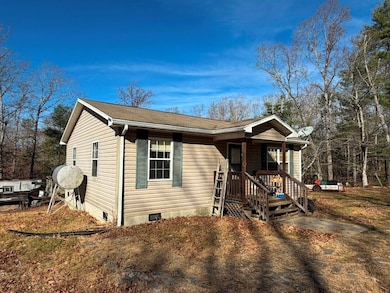 348 Heather Ln, Max Meadows, VA 24360 - photo 5