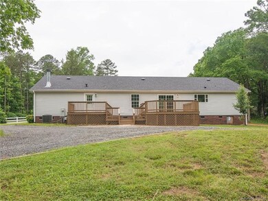 3830 Pineleaf Cir, Midland, NC 28107 - photo 6