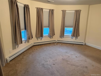 75 Anstice St unit 2- 2nd flr, Oyster Bay, NY 11771 - photo 5