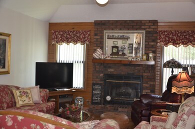 313 Hillcrest Ave, Nixa, MO 65714 - photo 6