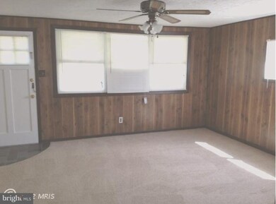 3241 Kessler Rd, Halethorpe, MD 21227 - photo 3