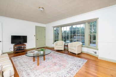 808 Warwick Cir, Waynesboro, VA 22980 - photo 4