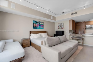 Continuum unit 606, Miami Beach, FL 33139 - photo 7