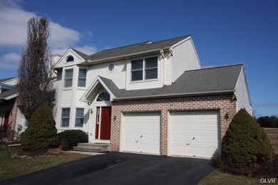 291 Ridings Cir, Macungie, PA 18062 - photo 2