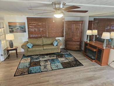 5619 Bayshore Rd unit 115, Palmetto, FL 34221 - photo 6